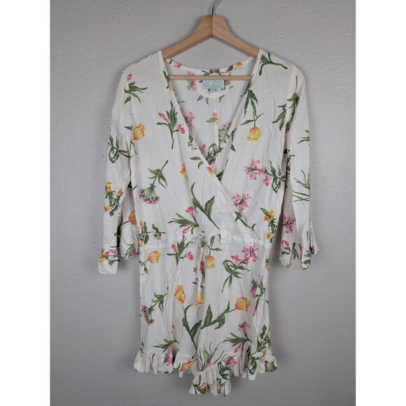 Piyama Romper Womens Small White Floral Wrap Ruffle Hem 3/4 Sleeve V Neck Boho - Picture 1 of 8